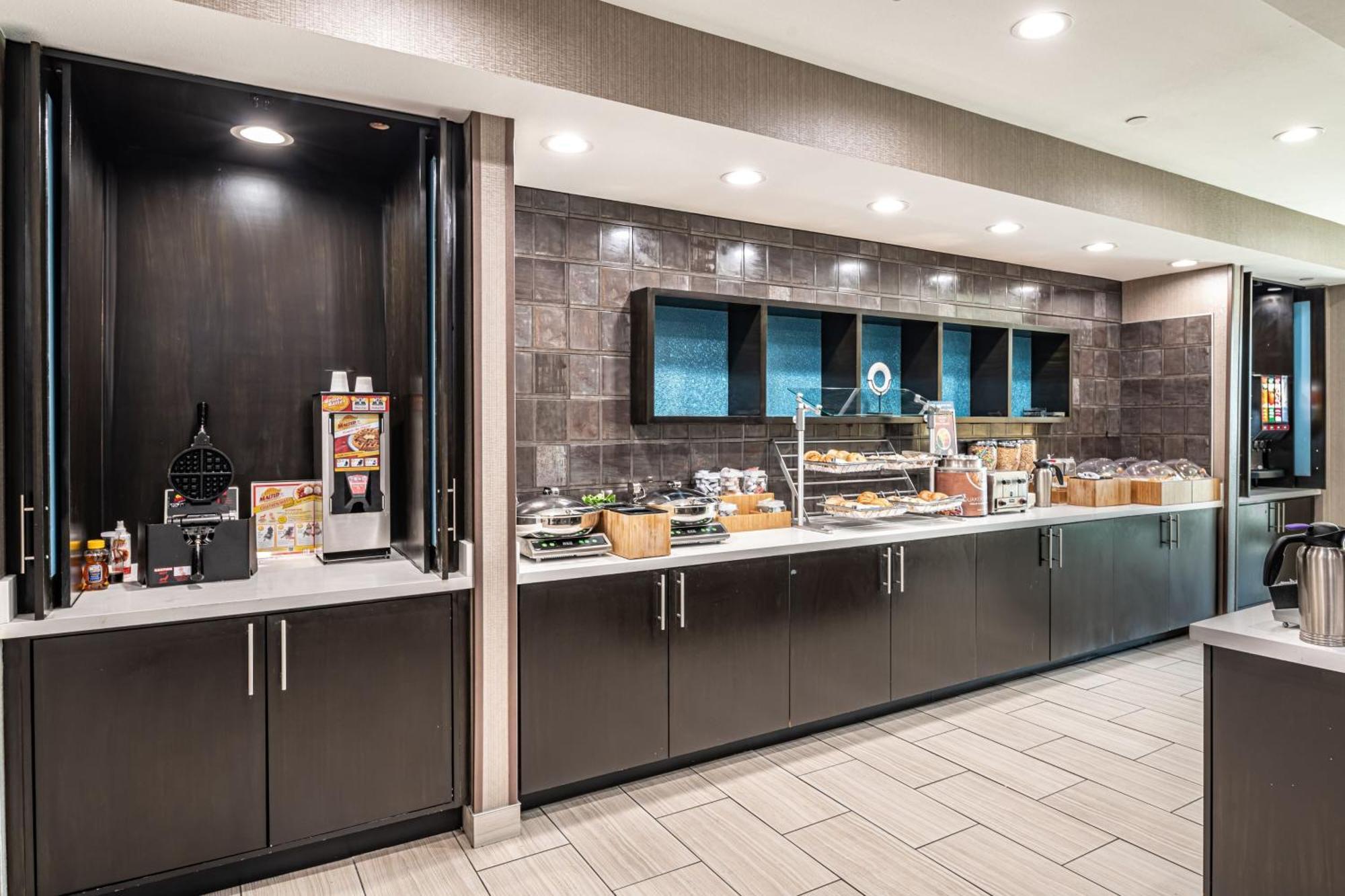 Springhill Suites Dallas Central Expressway Zewnętrze zdjęcie