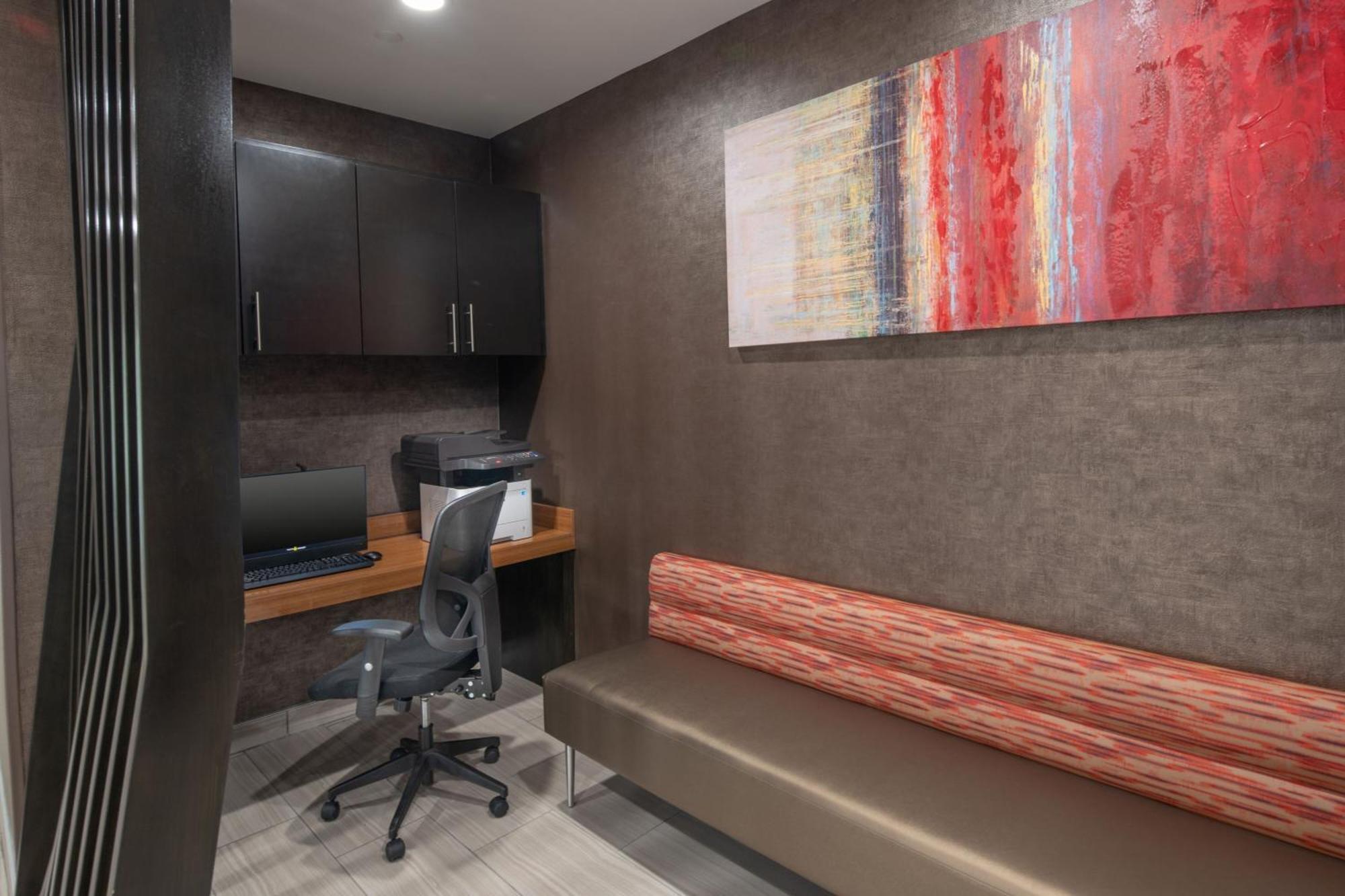 Springhill Suites Dallas Central Expressway Zewnętrze zdjęcie