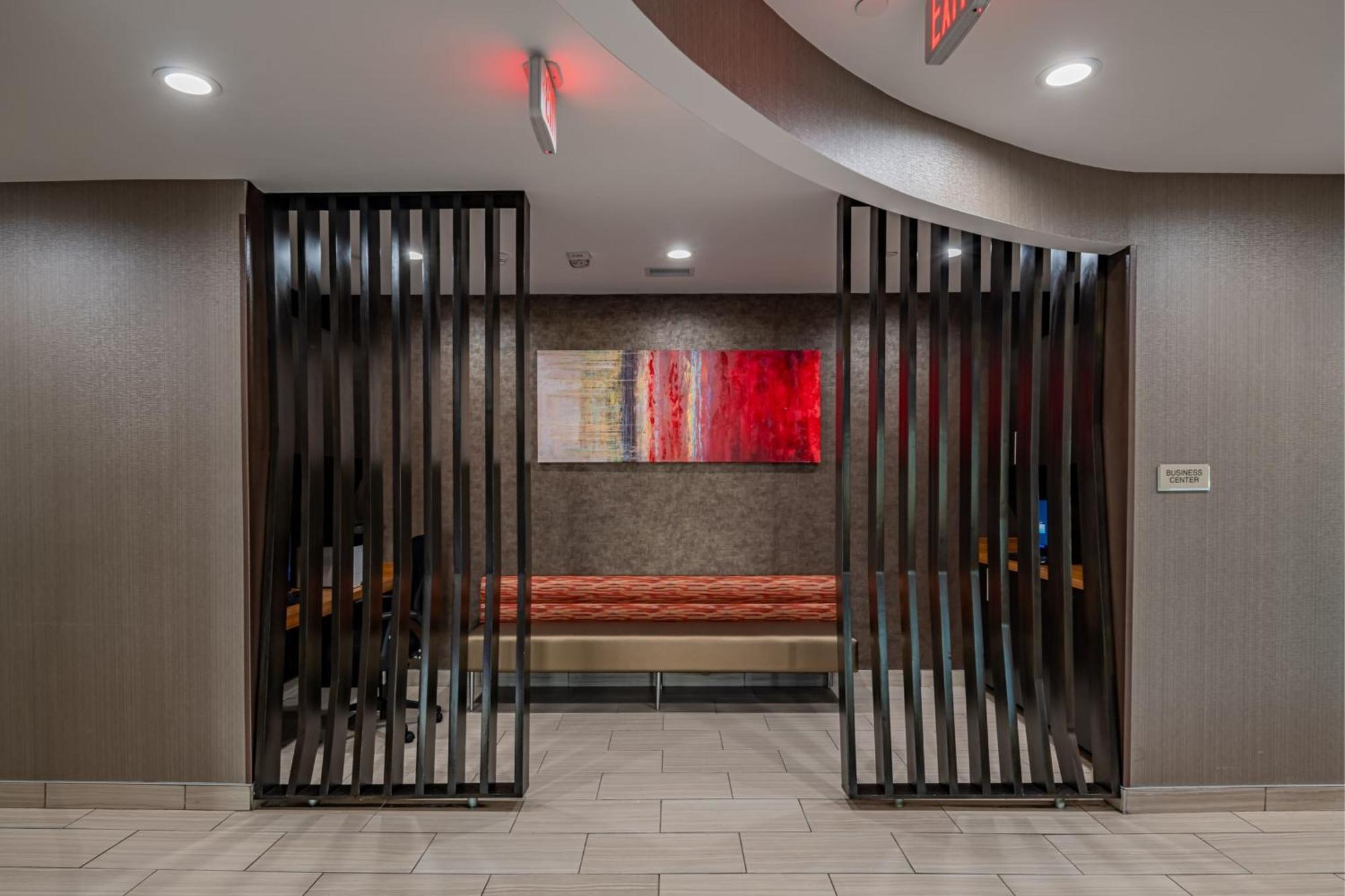 Springhill Suites Dallas Central Expressway Zewnętrze zdjęcie