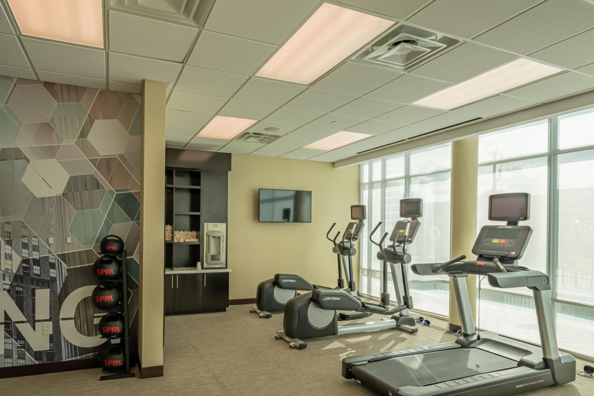 Springhill Suites Dallas Central Expressway Zewnętrze zdjęcie