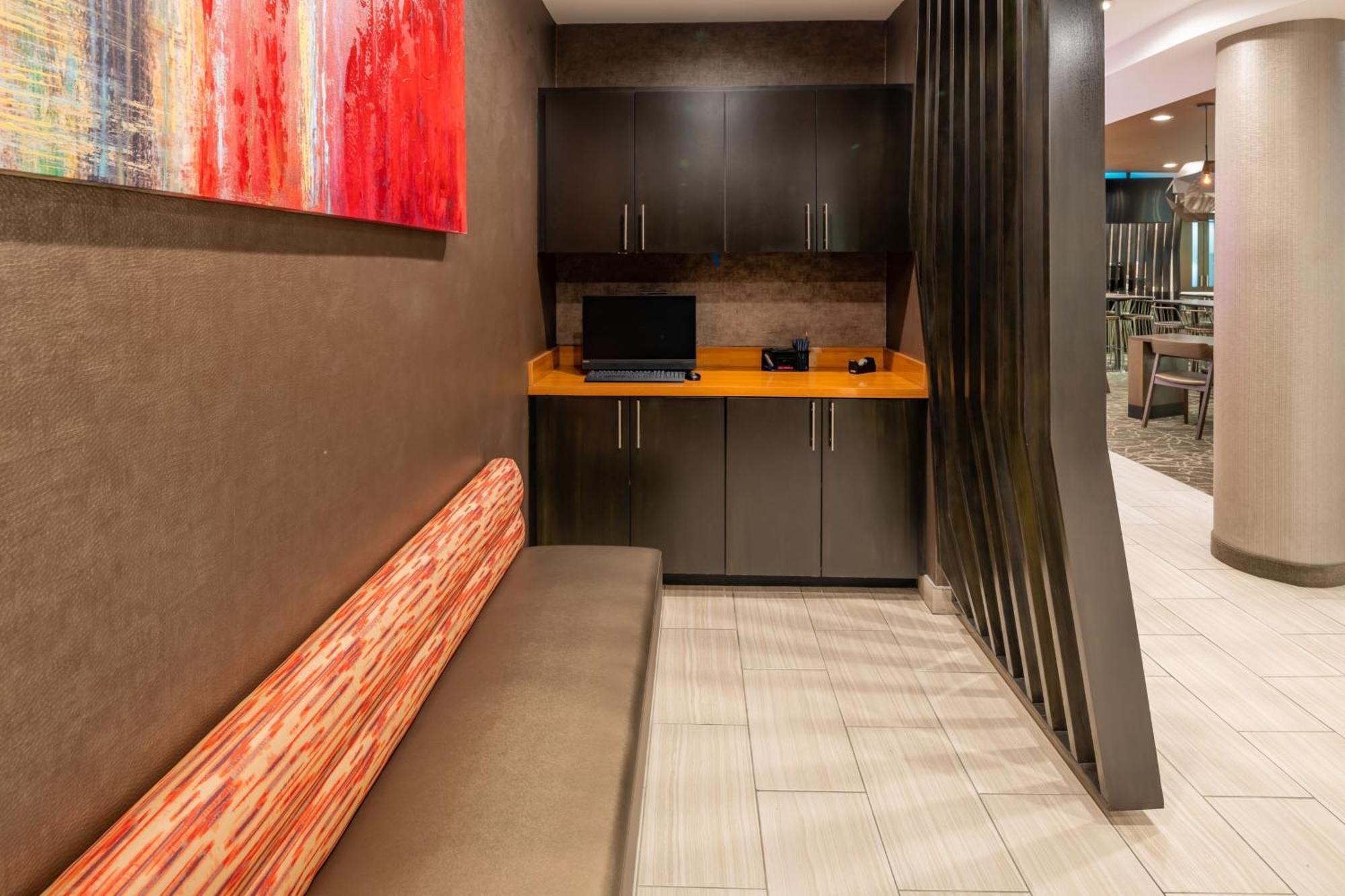 Springhill Suites Dallas Central Expressway Zewnętrze zdjęcie