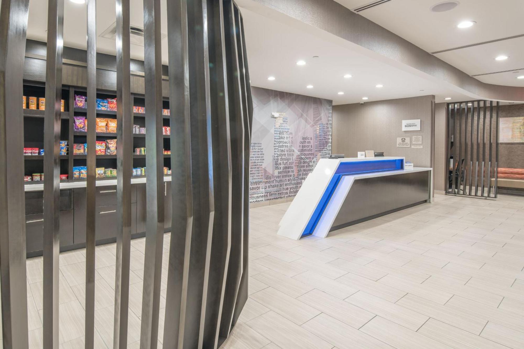 Springhill Suites Dallas Central Expressway Zewnętrze zdjęcie