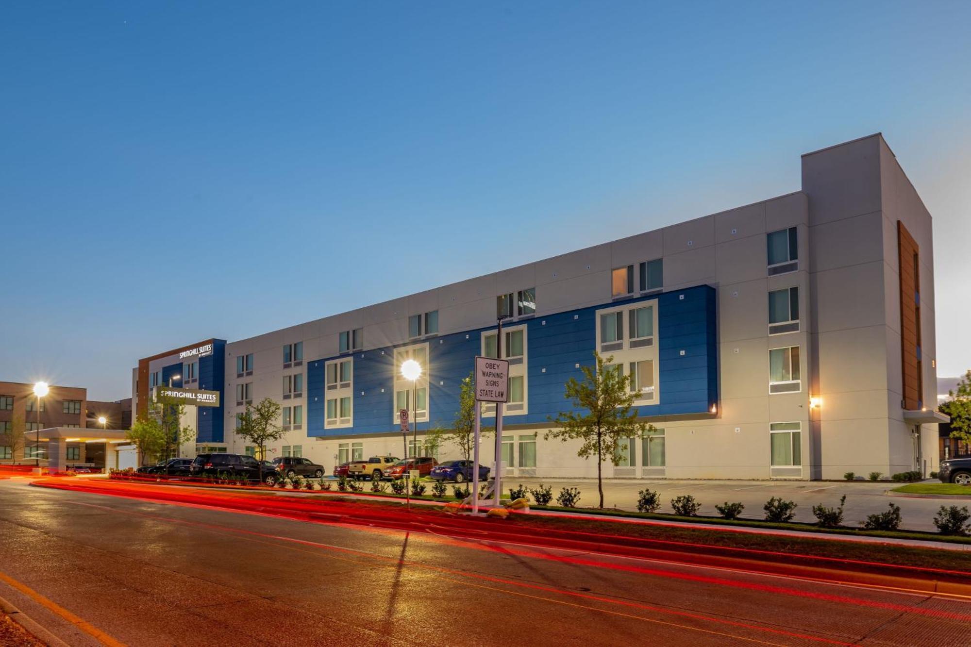 Springhill Suites Dallas Central Expressway Zewnętrze zdjęcie